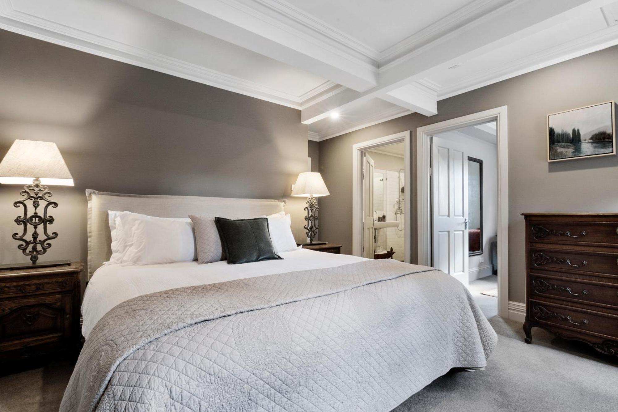 The Rivulet Bed & Breakfast Sandy Bay Exterior photo A bedroom